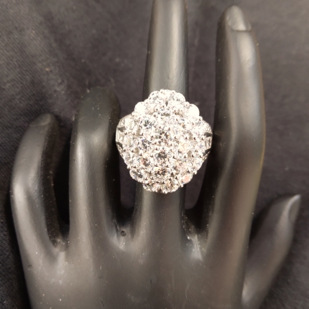 Three Carat Swarovski Cubic Zirconia Ring 925 Sterling Silver BRAND NEW